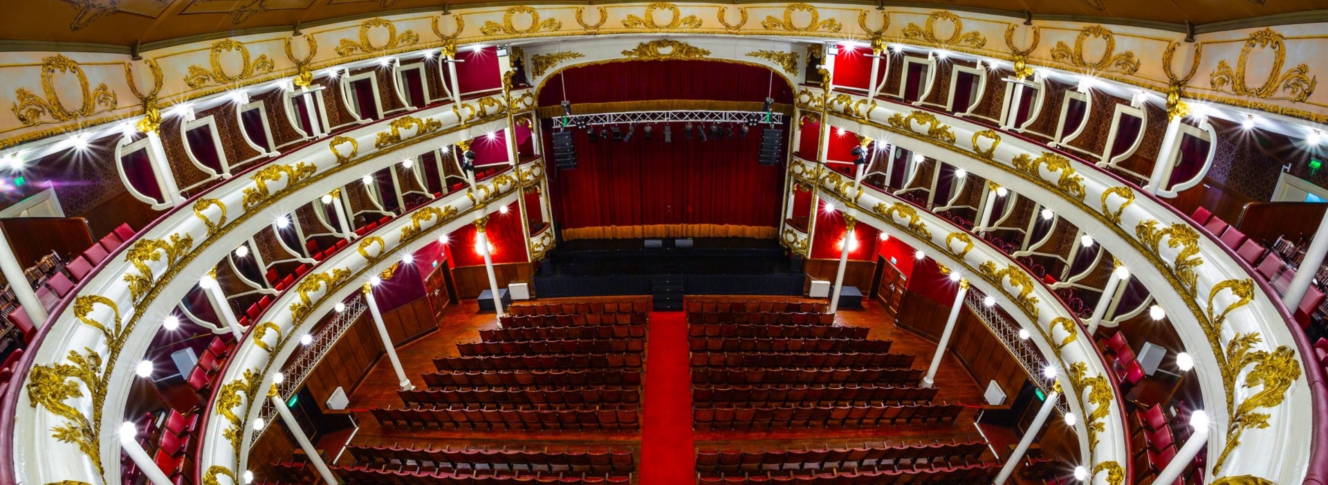 Teatro Sá da Bandeira