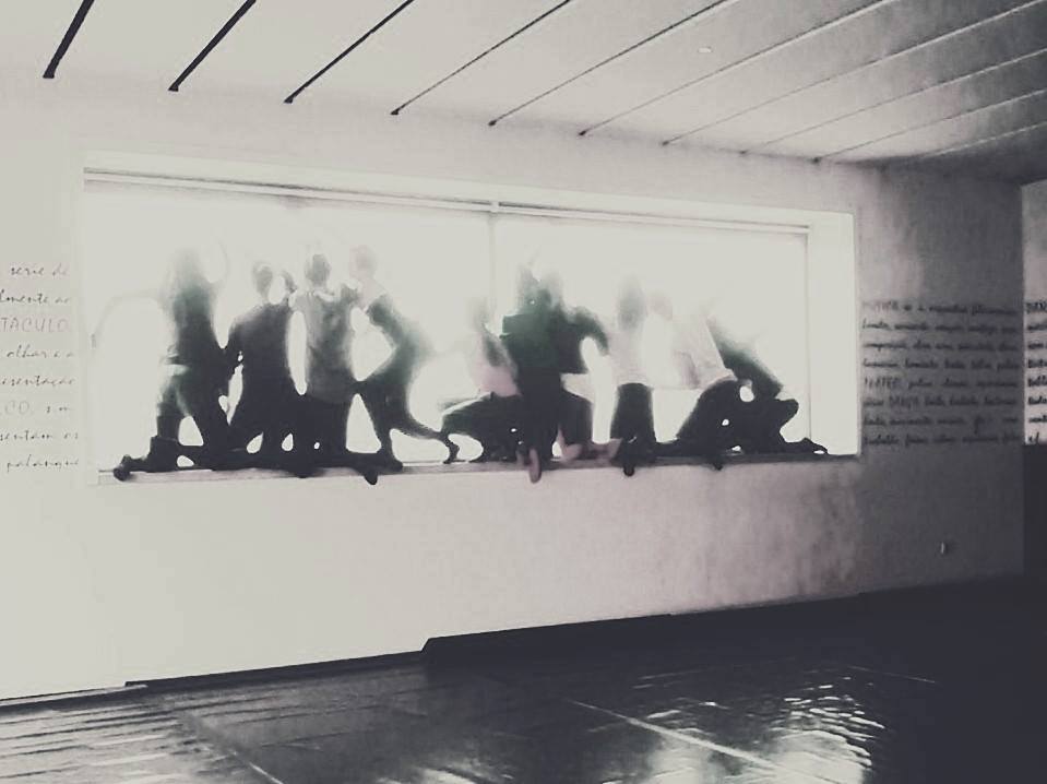 Palcos Instáveis – Sara Garcia/ Discursos através do movimento, espaço e memória