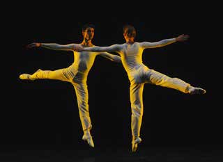 Ballet de l’Opéra de Lyon/ Lucinda Childs & Trisha Brown