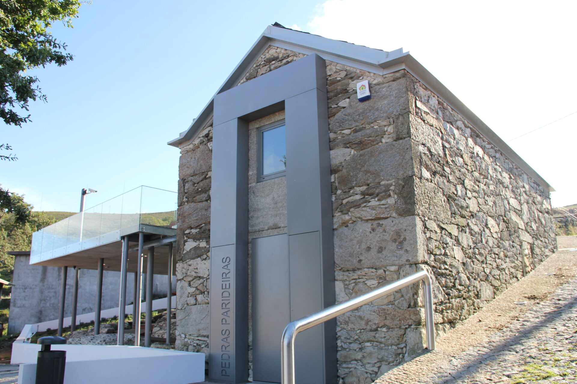 Casa das Pedras Parideiras