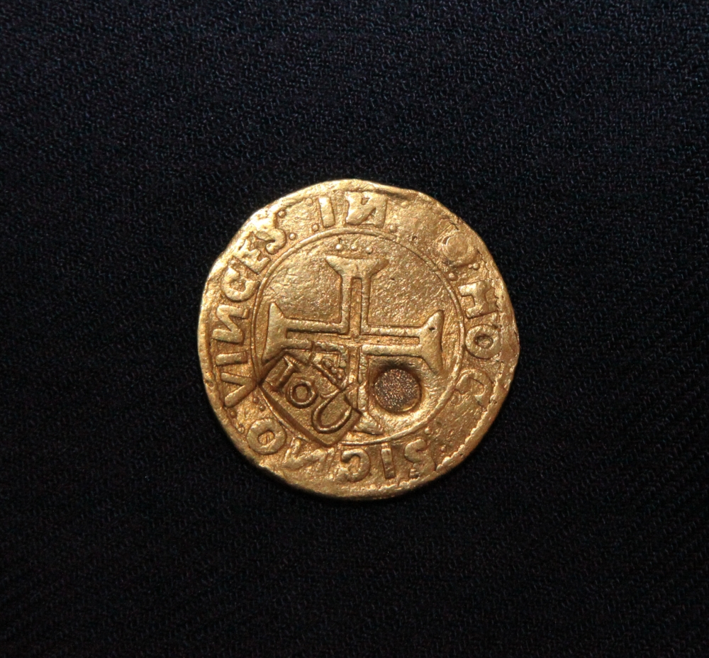 Duas Moedas: O Português + Escudo de D. Afonso V, cunhado no Porto