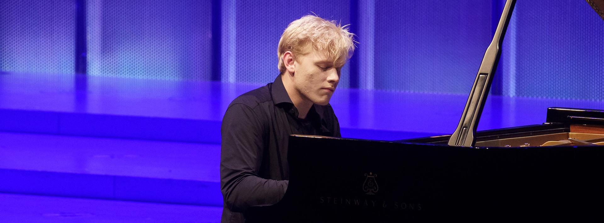 Alexander Malofeev