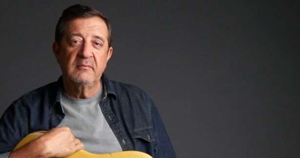 Rui Veloso: Uma Vida Em 45 Voltas