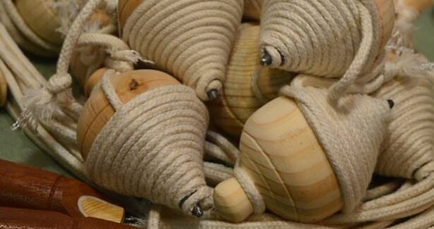 Oficina Mãos que criam, mãos que ensinam