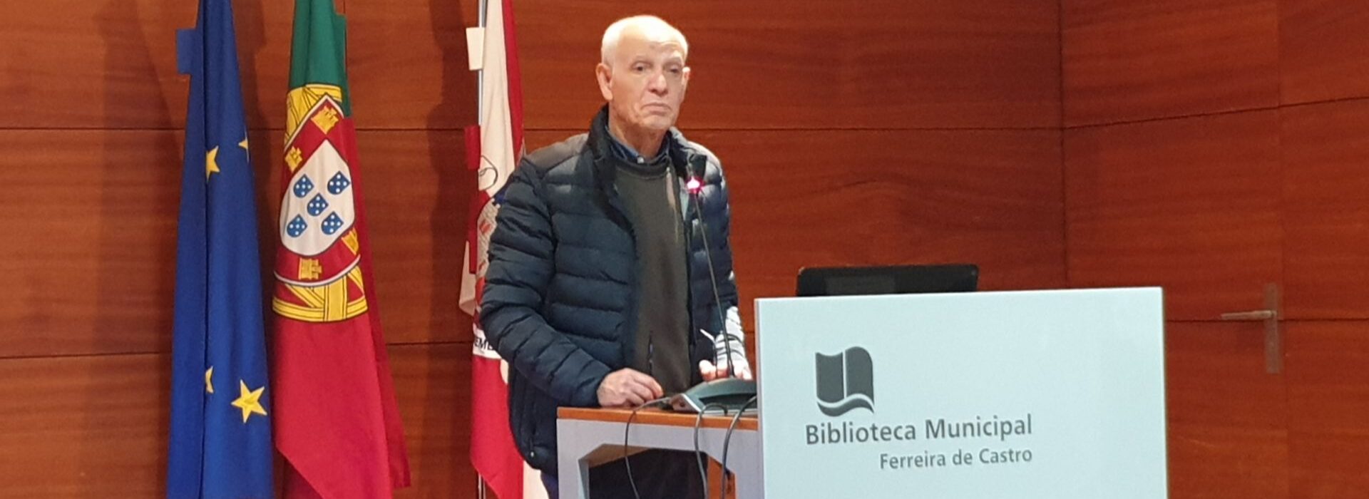 Poesia, de Tavares Ribeiro