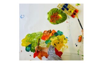 Arte no Colo – Oficina Sensorial